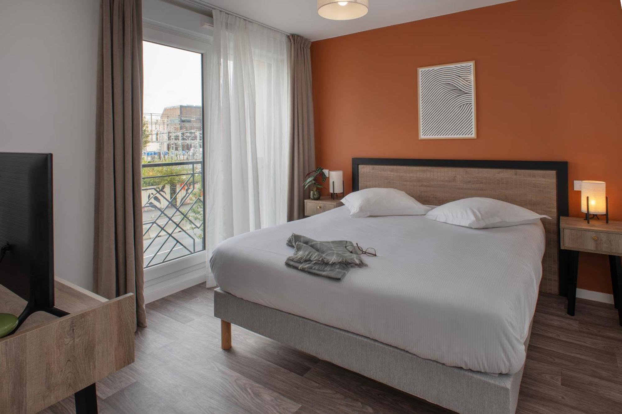 Domitys - Le Beryl Aparthotel Saint-Ouen  Exterior photo